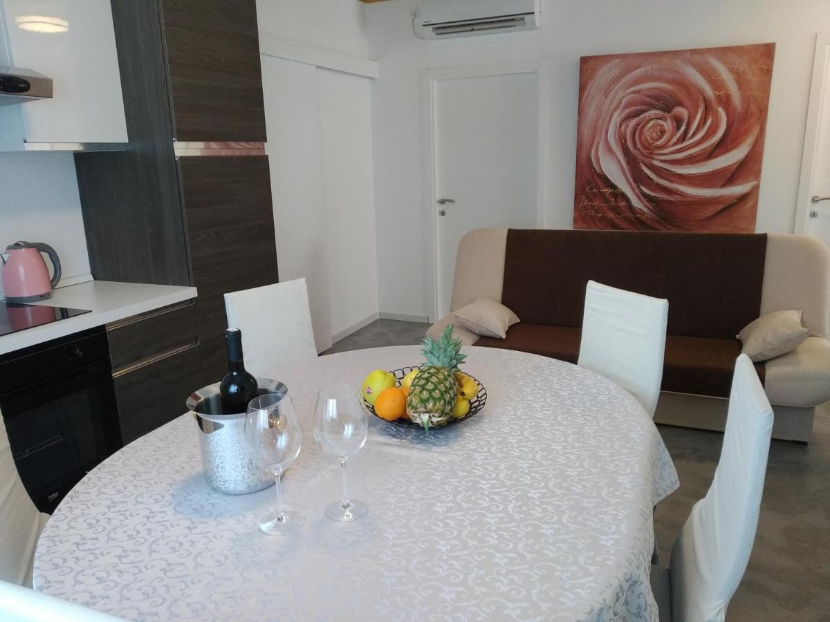 Apartament Ines Novi Vinodolski Zewnętrze zdjęcie
